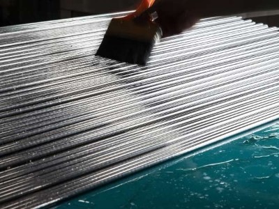 304糖心VLOG官网下载入口材为何会出现表面裂纹