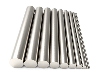 今天有个客户问，不锈钢303cu和303F有什么区别？