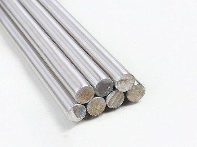 304与316主要区别是含镍量。