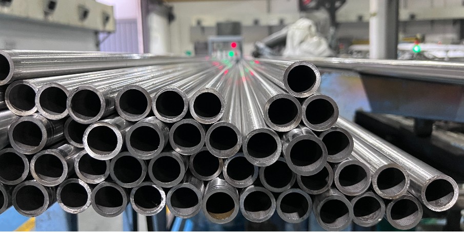 304精密不锈钢管与其他类型的管材相比有哪些优势？